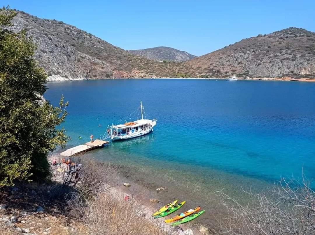 Hotel Serenity Tolo Bagian luar foto